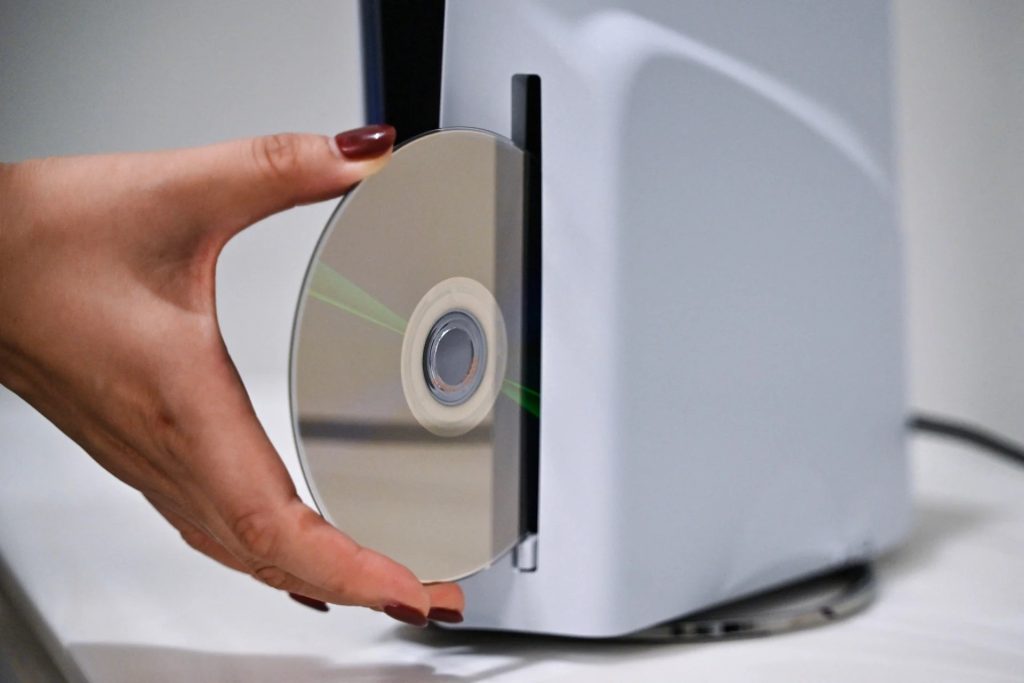 Why Sony Still Believes Physical PlayStation Discs Have A Future Despite Growing Fan Backlash
